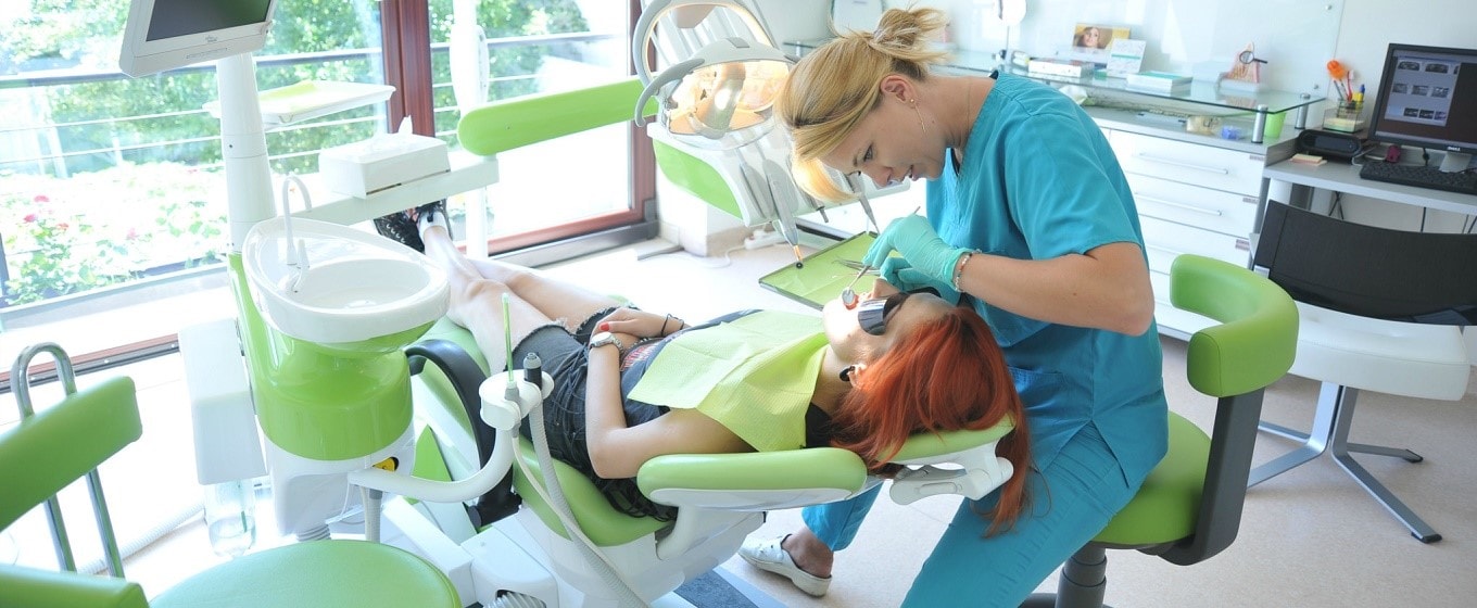 Dentists and Teeth Whitening